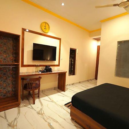 The Hosteller Rishikesh, Upper Tapovan Екстер'єр фото