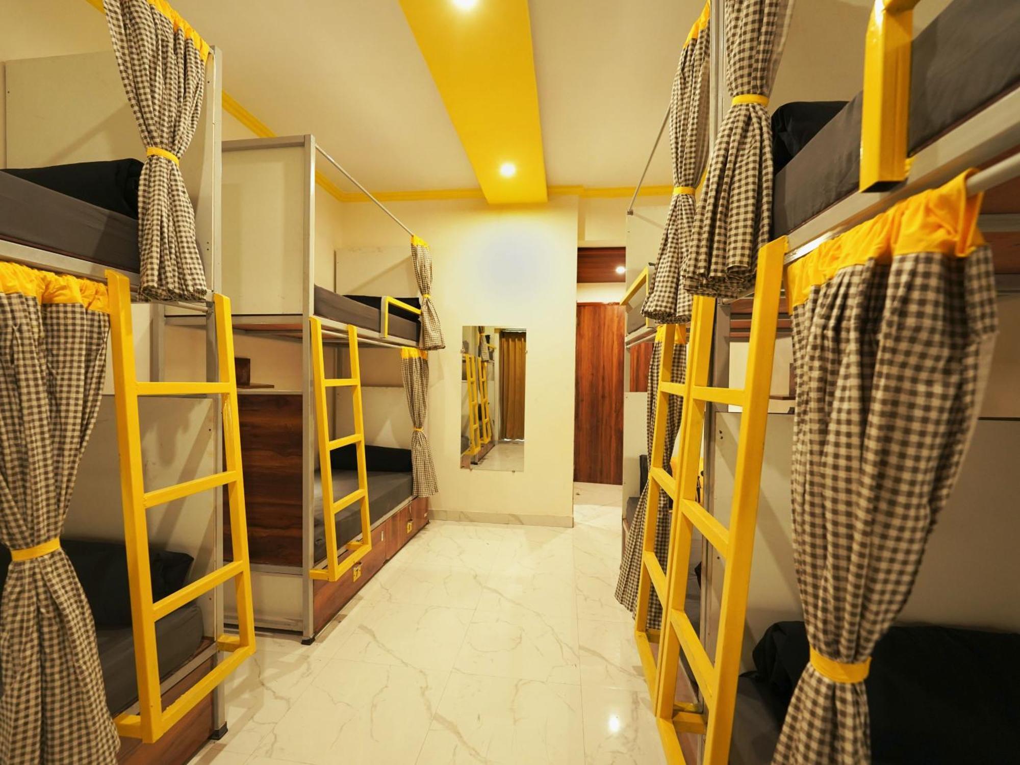 The Hosteller Rishikesh, Upper Tapovan Екстер'єр фото