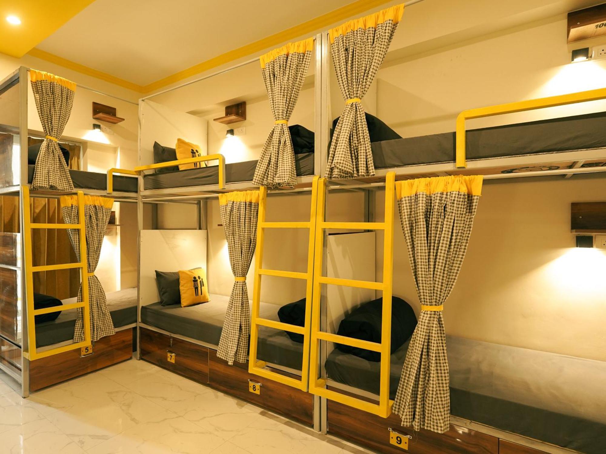 The Hosteller Rishikesh, Upper Tapovan Екстер'єр фото